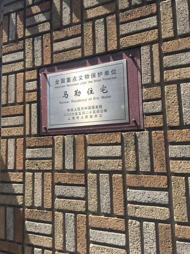 中国建筑外墙为什么像厕所｜大象公会